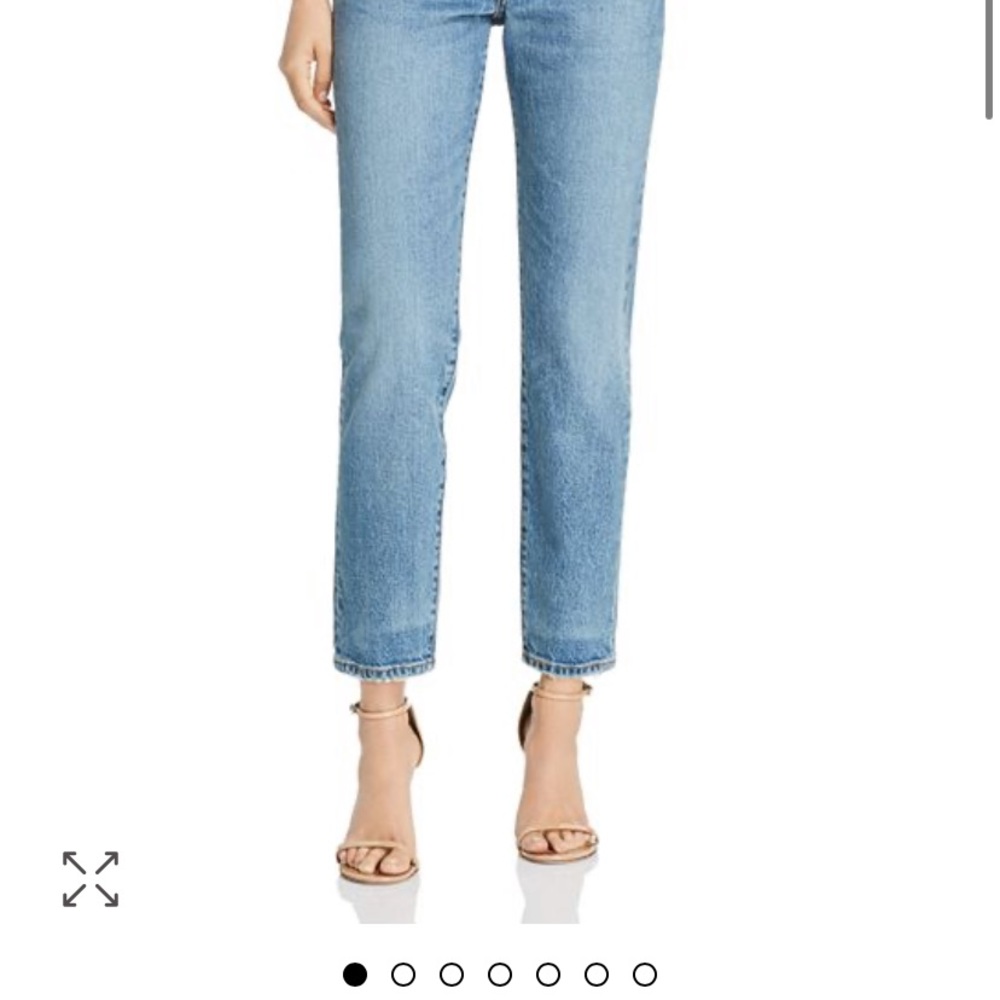 Levis Wedgie IconFit Tapered in These Dreams NWOT